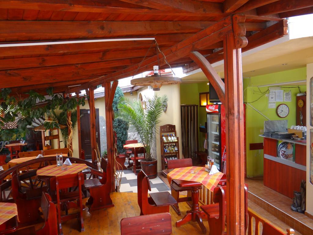 Guest House Rosa Kiten  Ngoại thất bức ảnh